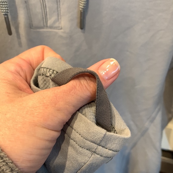 Outdoor Research light gray Ensenada Sun Hoodie, size S. - Picture 5 of 7